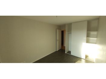 Vente à SAINT GILLES - 67m² à 188100 € - vue 7