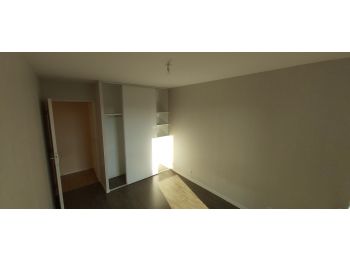 Vente à SAINT GILLES - 67m² à 188100 € - vue 9