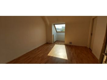 Location à RENNES (35000) - 27m² à 555 € - vue 2