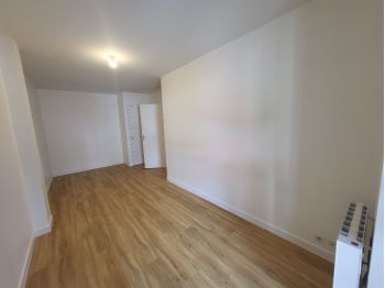 Location à GUICHEN - 66m² à 620 € - vue 7