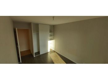 Location à SAINT GILLES (35590) - 67m² à 800 € - vue 3