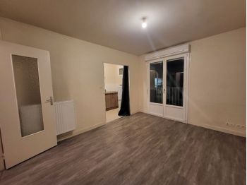 Location à RENNES (35000) - 25m² à 560 € CC - vue 
