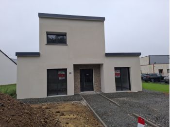 Location à Cesson Sevigne - 80m² à 2160 € CC - vue 
