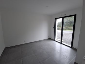Location à Cesson Sevigne - 80m² à 2160 € - vue 3