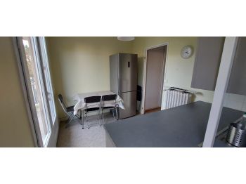 Location à Rennes - 11m² à 450 € - vue 1