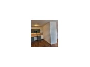 Location à MAEN ROCH - 53m² à 600 € CC - vue 