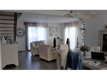 Location à CHATEAUGIRON - 125m² à 1300 € - vue 1