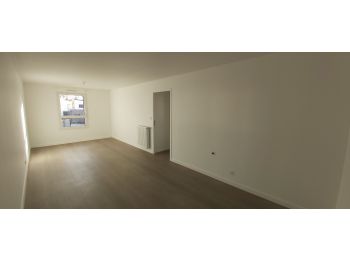 Location à ORGERES - 135m² à 1190 € - vue 5